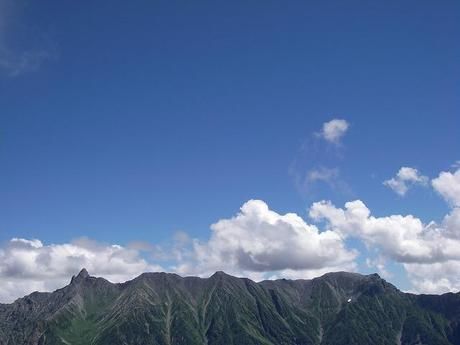 青空と山脈