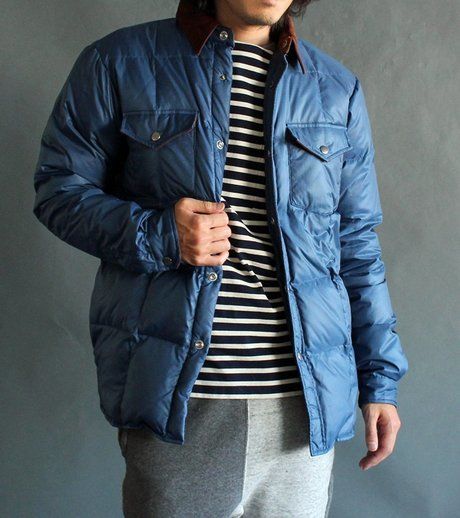 マナスタッシュのジャケットを着た男性