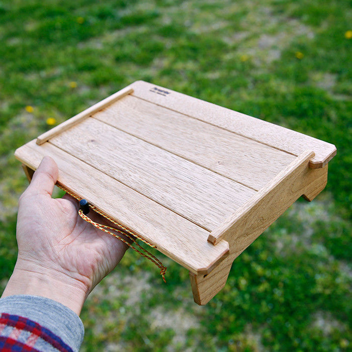 ペレグリン・ファニチャーのArmadillo Table