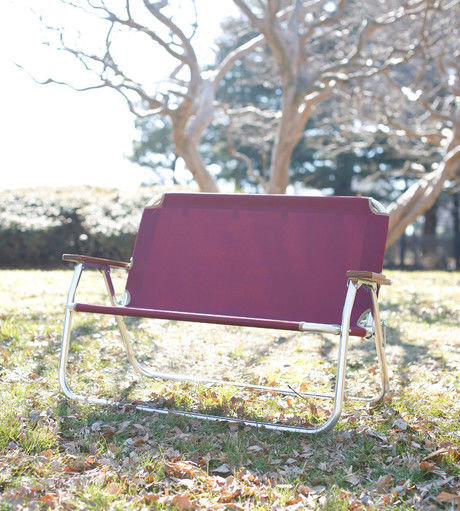 ペレグリン・ファニチャーのEcdysis Bench