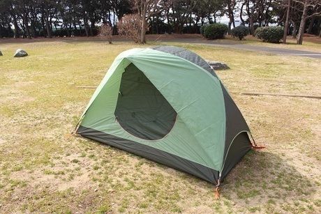 設営完了したテント