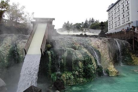 草津温泉の湯畑