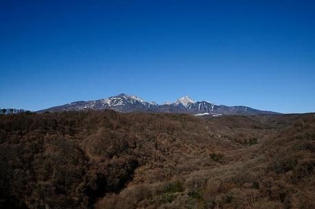 晴れた日の蓼科山