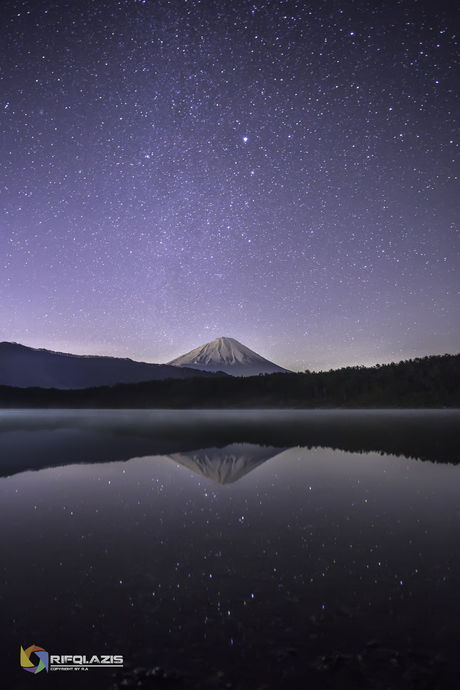 PICA富士西湖から見える星空