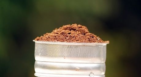 バスケットより数ミリ高く入れた豆