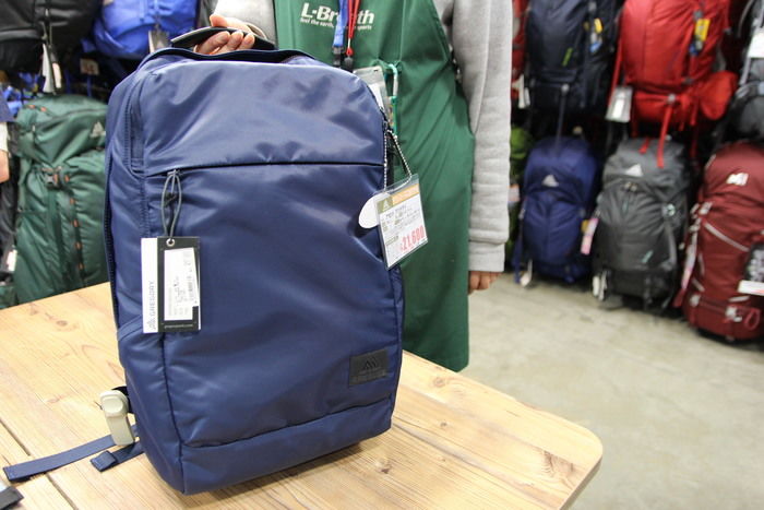 リュックマイスターがあなたにぴったりを選ぶ エルブレス新宿でお出かけ準備 3ページ目 キャンプ アウトドア情報メディアhinata