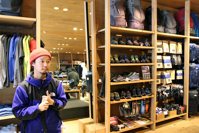 THE NORTH FACE 原宿店の谷山さん