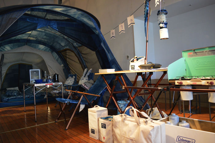 コールマンのインディゴレーベルの展示