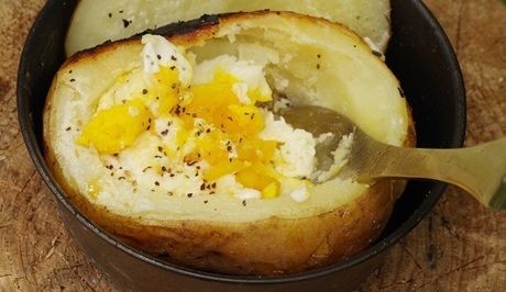 エッグインポテト