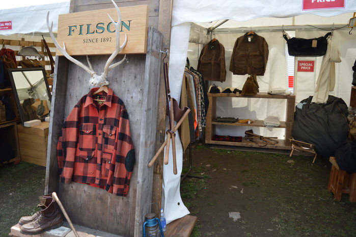 アウトドアブランドFILSONの洋服