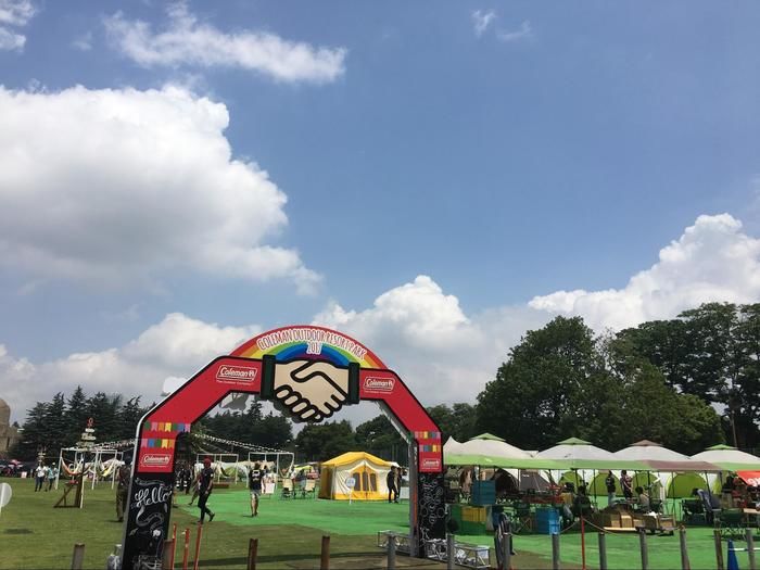 コールマンアウトドアイベントの入り口の様子