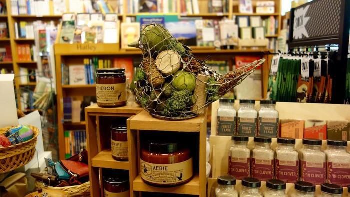 「オーデュボン協会」のネイチャーストアで販売されているグッズ