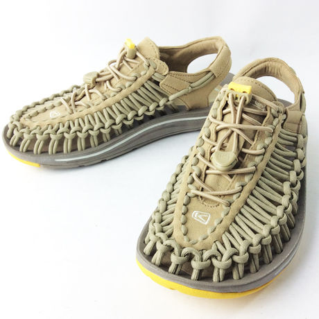 KEENのオープンエアシューズ「ユニーク」