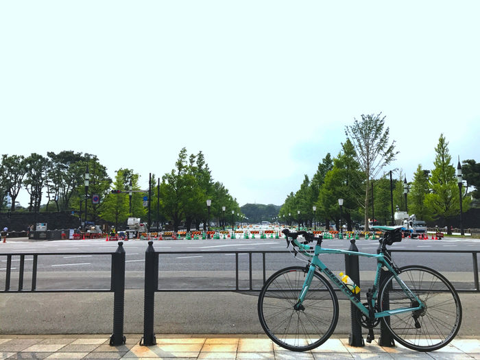 ゴール地点と自転車