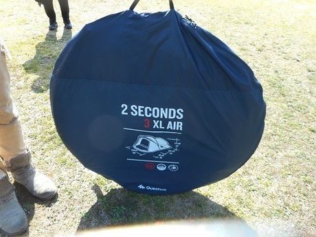 収納されたケシュア 2SECONDS XL AIR3