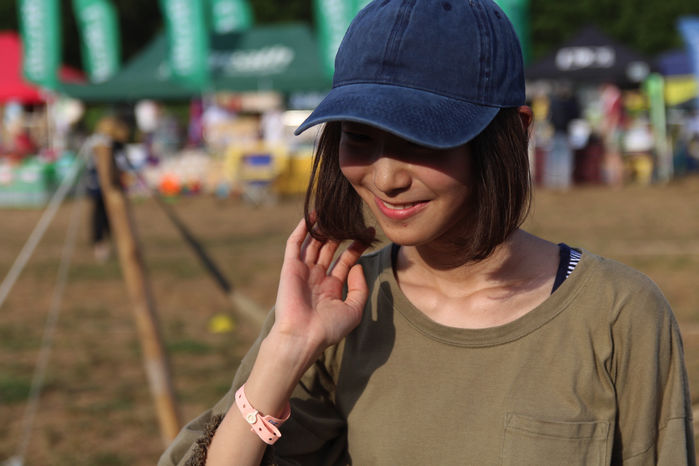 ピーナッツキャンプにきた女性