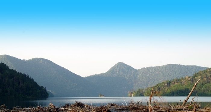 然別湖北岸国設野営場から見える景色