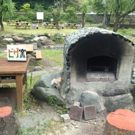 ピザ釜
