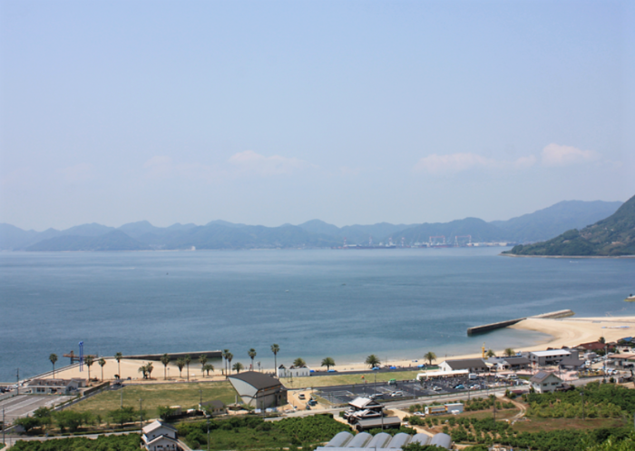瀬戸田サンセットビーチ 海が広がる風景