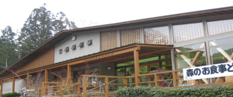 丹波篠山渓谷の森公園の施設の様子