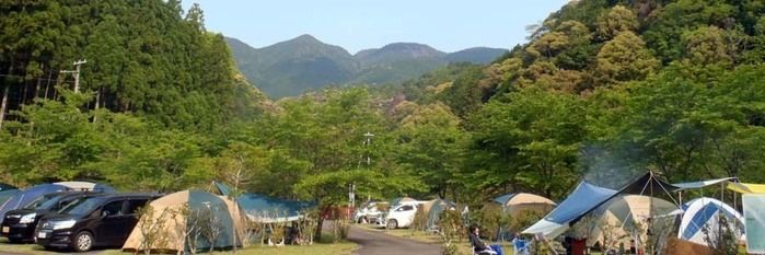 円満地公園オートキャンプ場でのキャンプの様子