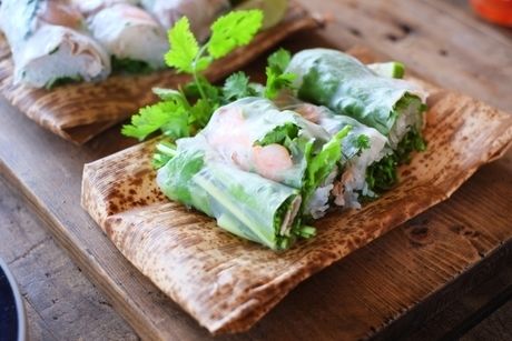 パクチーいっぱいの生春巻き