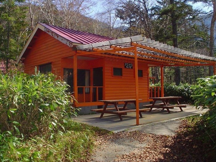 菅沼キャンプ村のコテージ