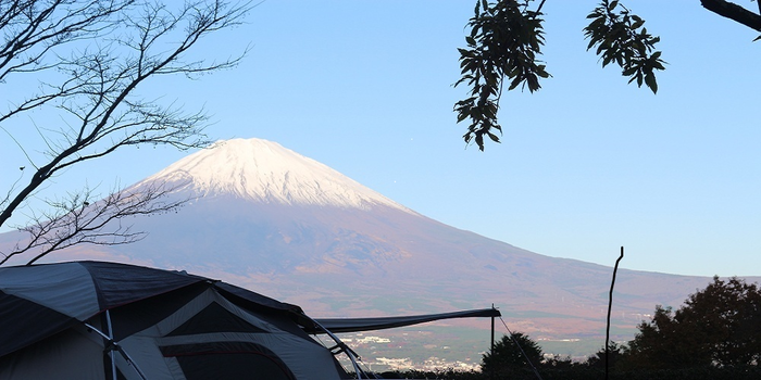 テントから臨む富士山