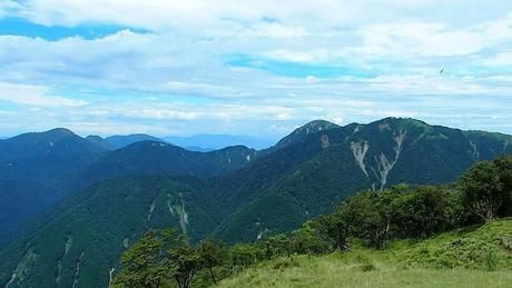3つの山からなる弘法山公園