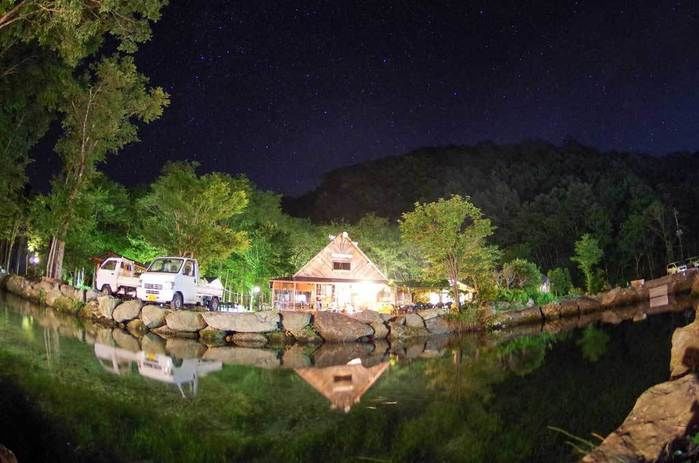 夜のナラ入沢渓流釣りキャンプ場