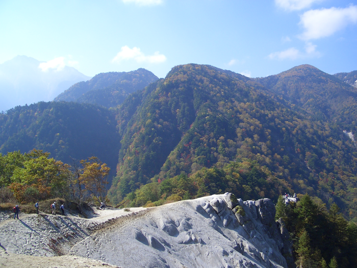 日向山の山頂