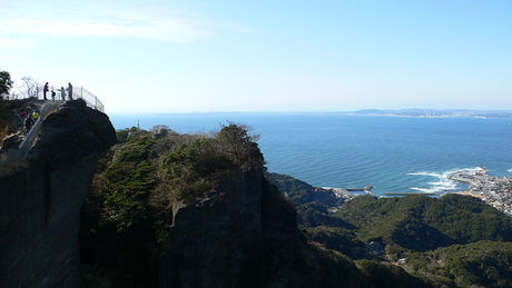 鋸山から見える海の眺め