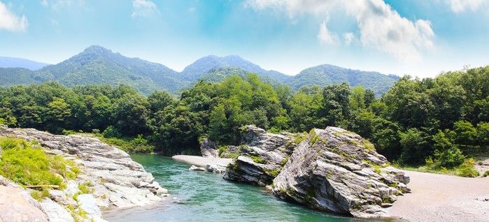 フォレストサンズ長瀞を流れる川