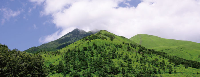 由布岳と九重連山