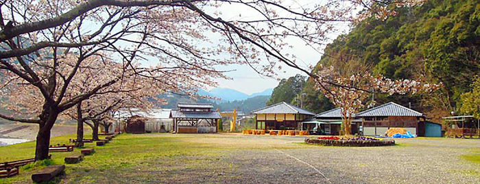 渡瀬緑の広場バンガロー