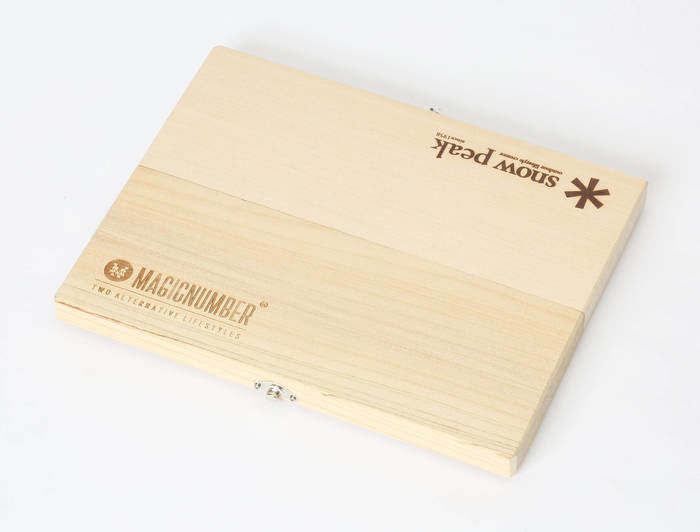 CUTTING BOARD SETのオリジナルロゴ
