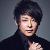 河村隆一
