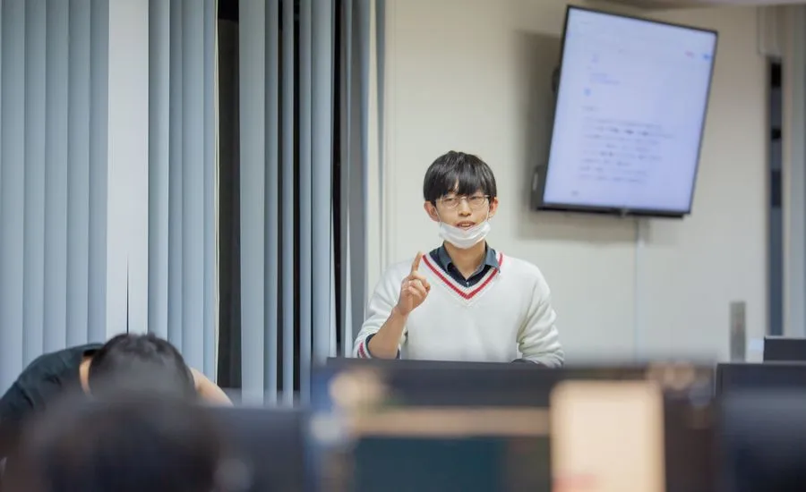 20代サラリーマンが副業M&Aにより、3ヶ月で100万円稼ぐ　～FXツール事業の買収から売却まで
