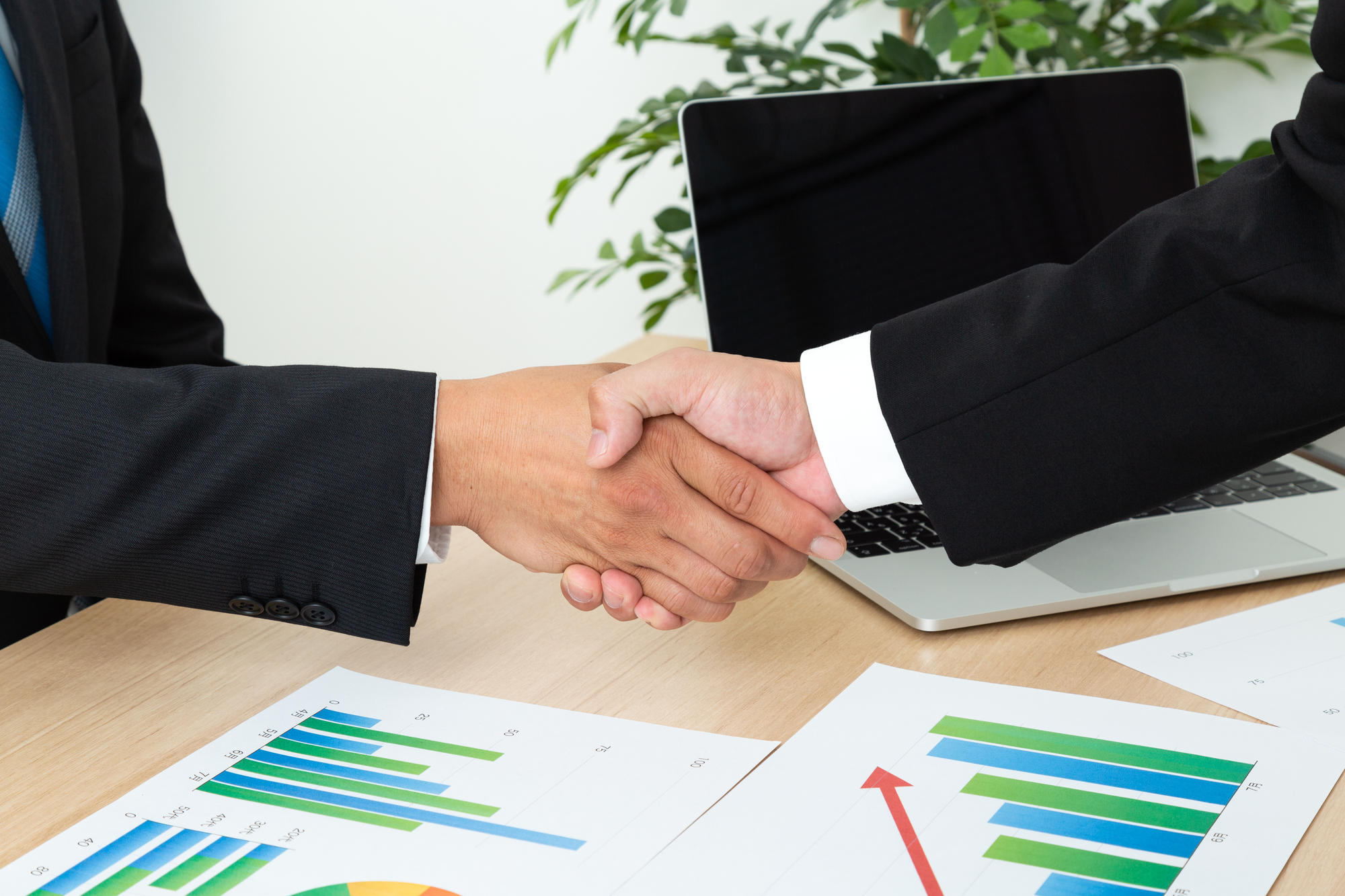 第三者承継とは何か？事例・メリット・手続き・注意点まで徹底解説