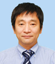 岩野 英知