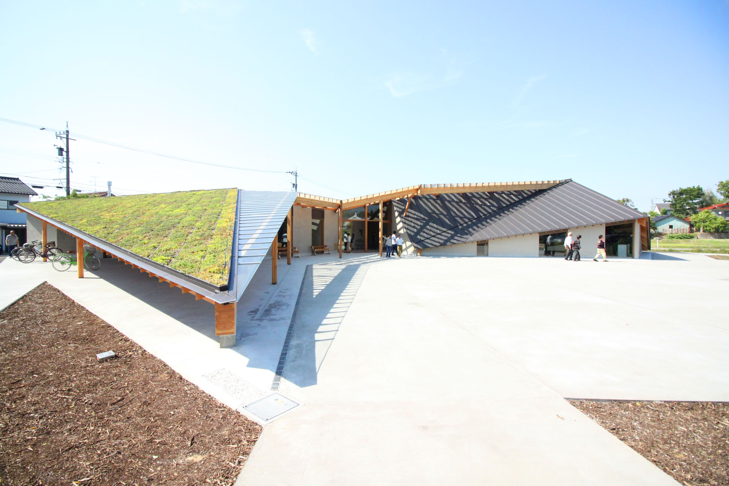 real local 金沢九谷焼を“土台”から知る複合型創作ラボ「CERABO KUTANI