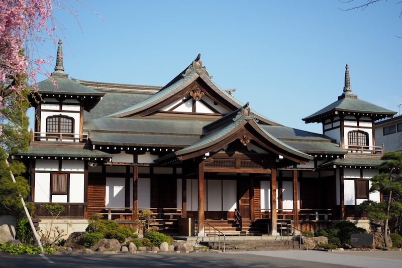 real local 山形文化と芸術の粋【白鳥山明善寺】／お寺とお墓の山形