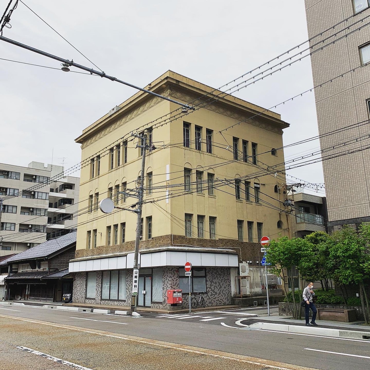 【金沢】12/5(日)「石黒ビルを考えるトークイベント vol.1 ~石黒ビル展示作家によるクロストーク~」