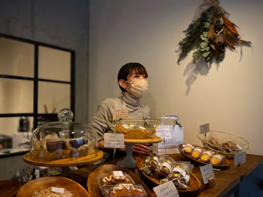 real local 湘南鎌倉市小町の小さな焼き菓子店「basic bake koto