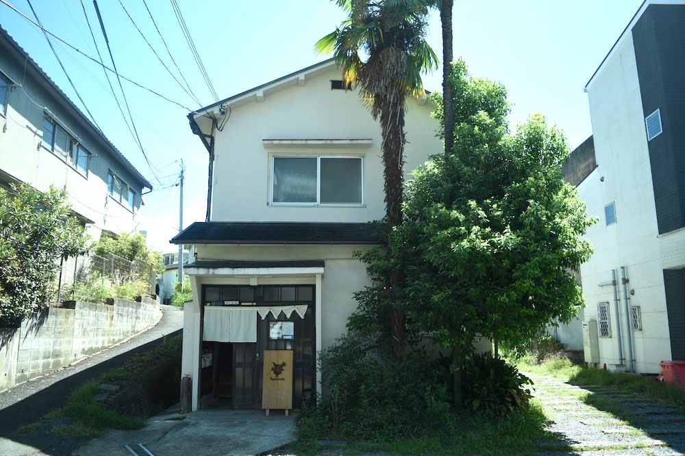 real local 大阪木造の元学生寮に一目惚れ 関大裏のご飯屋さん 