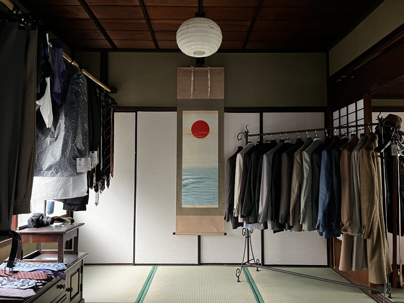 『ただ、漢臭く』築90年の古民家で背広を仕立てる/背広屋 暁