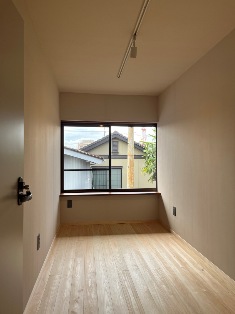 【愛知県・岡崎市】路地裏のシェアハウス「キノエノ*farm house」