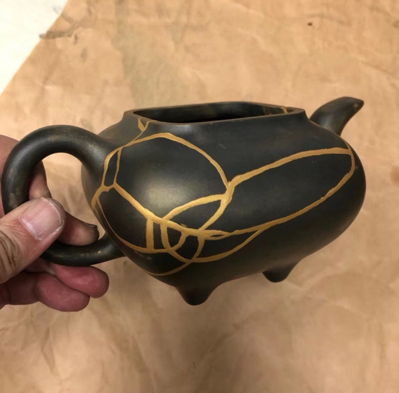 real local 大阪繕い、継いでいく｜“ミナミの⼟蔵”から広がる⾦継ぎの