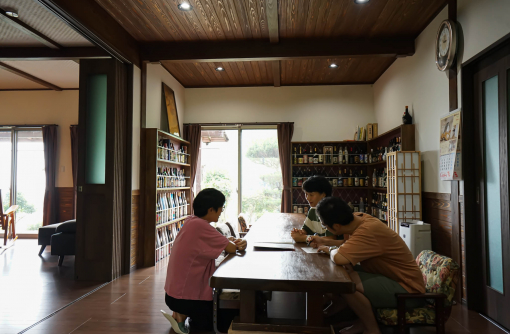 【鹿児島県阿久根市】「大川の日常」×「一軒貸切の宿」から生まれる阿久根暮らしの新しい選択肢。／ 的場邸 matobatei