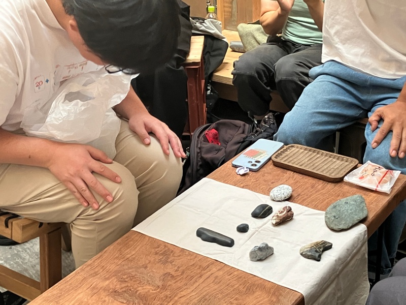 石、愛でていますか?/「石すもう はちふく場所」参加レポート